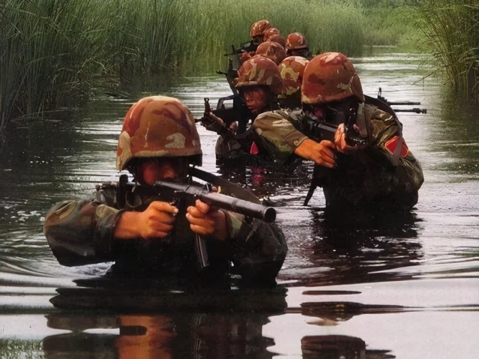 一位轉(zhuǎn)業(yè)后的特種兵，辦農(nóng)場種瓜菜，靠1個優(yōu)點，年賺200萬